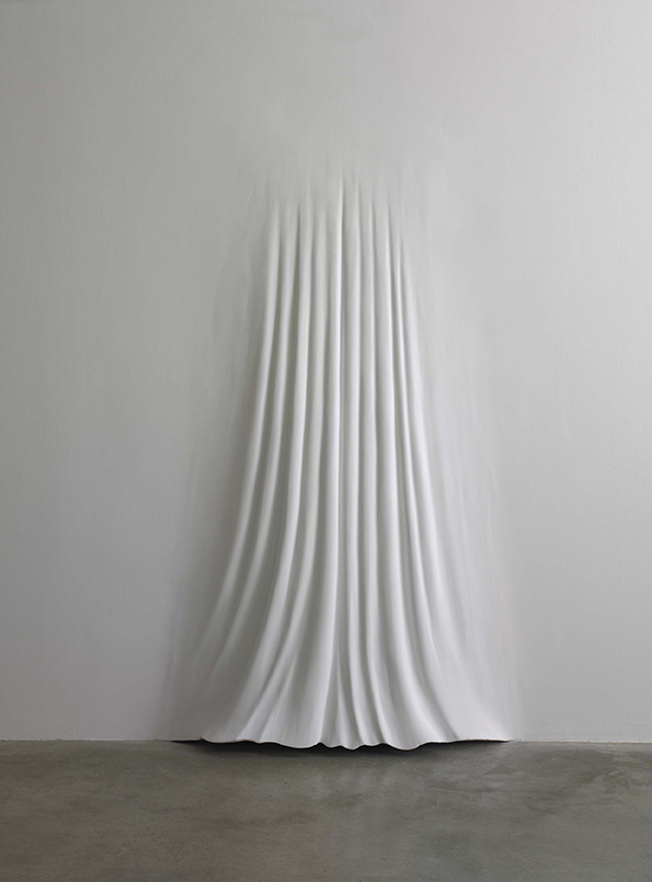 Curtain+LR.jpg