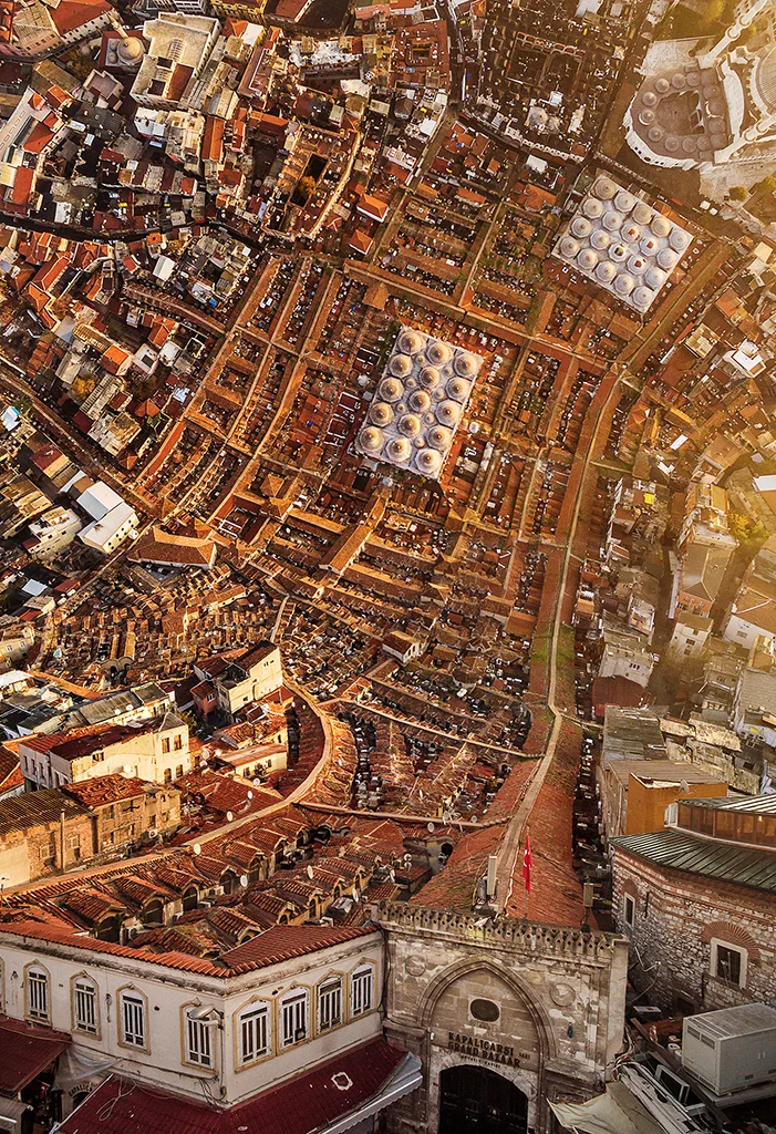 Buyuktas-Aydin_Grand-Bazaar1.jpg