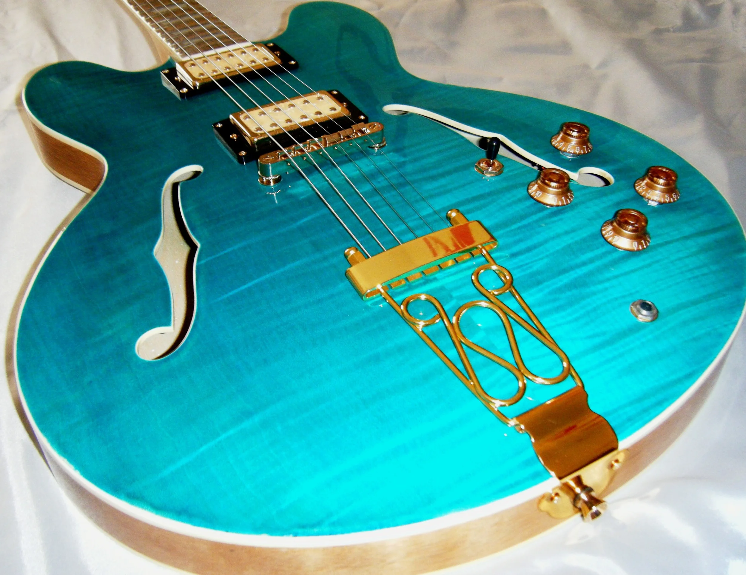 Hawkins Electric Guitar turquoise