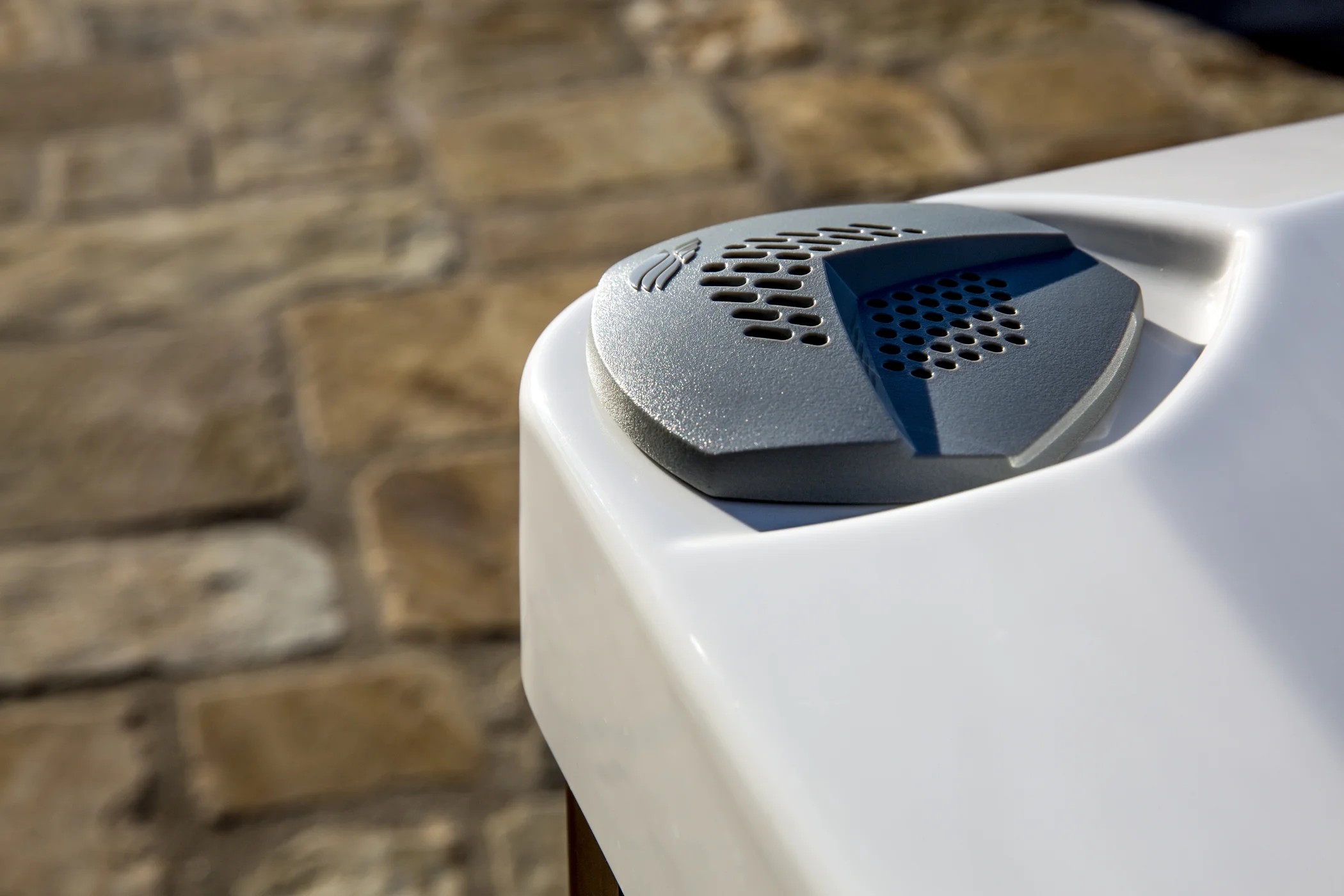 980_Speaker_Hero_2100x1400_300_RGB.jpg