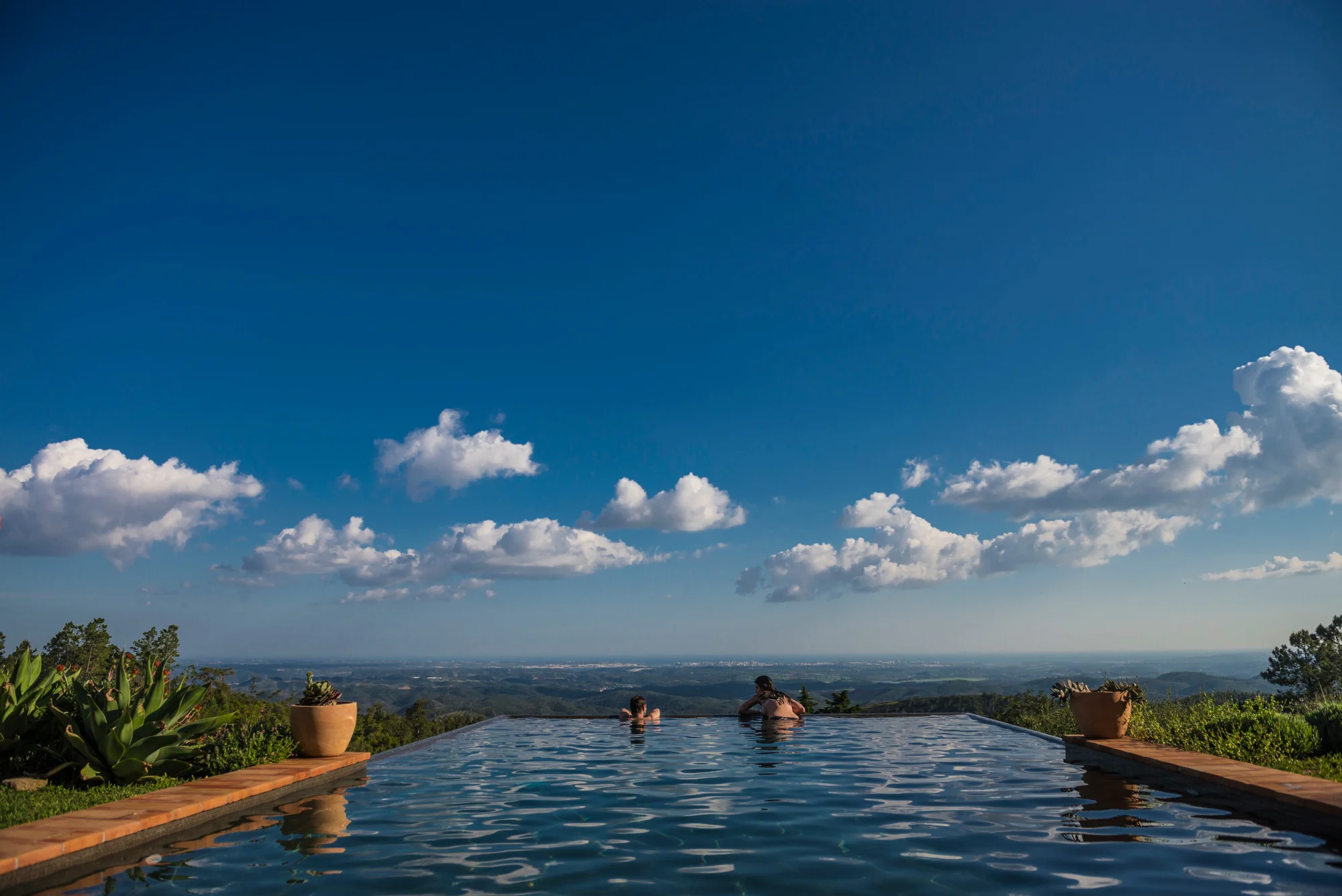 Casa Jacaranda Pool03.jpg