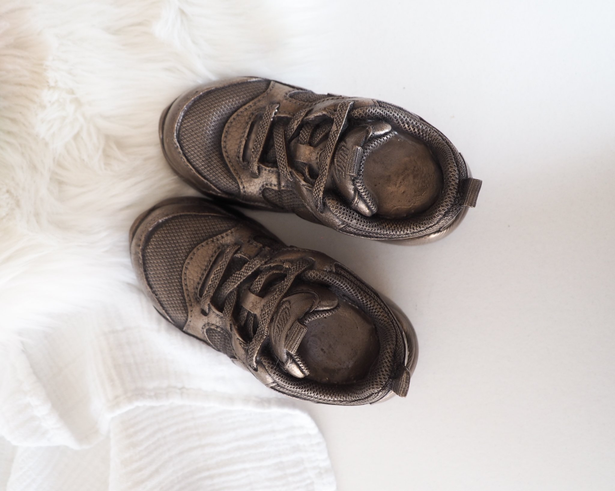 Van Vluchtig Ben depressief Babies / Child's First Shoes Casts. Cast in Bronze, Copper, Silver or Gold.  — Mads & Moodle