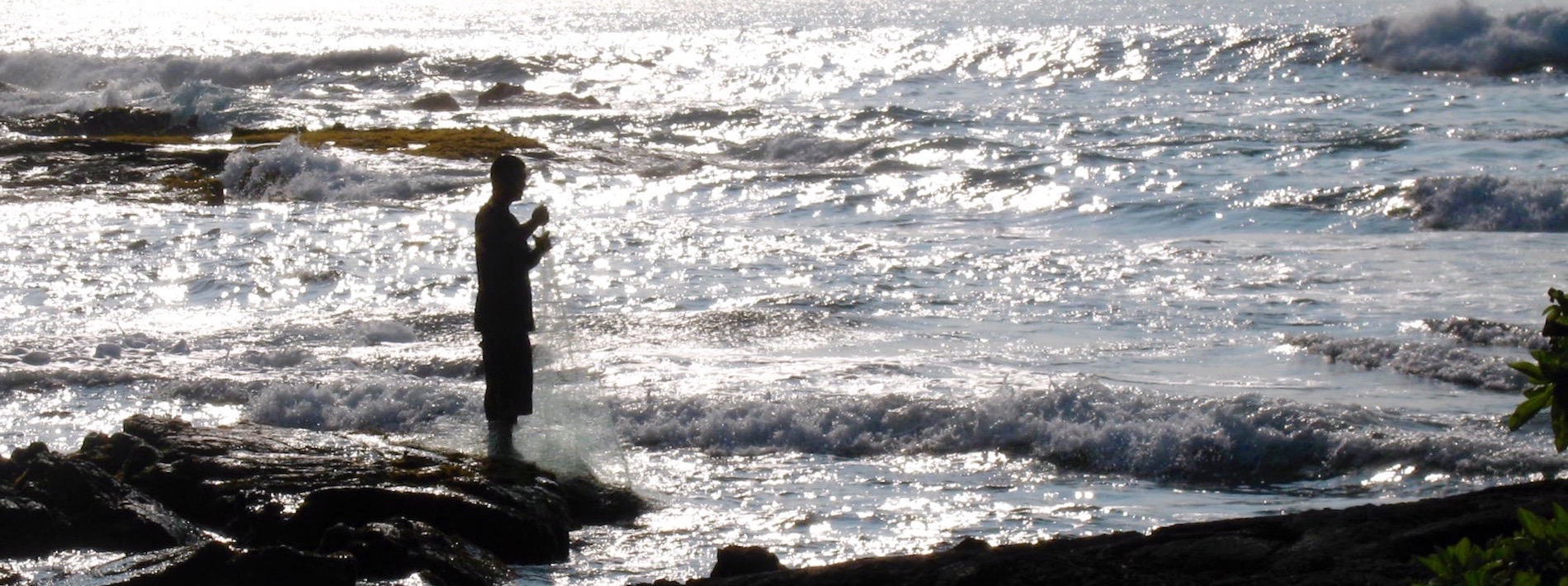 hawaiian-fisherman-net.jpg