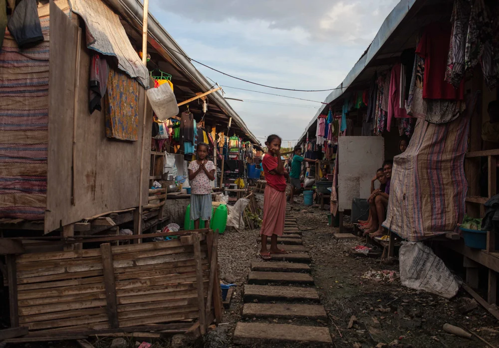  A rising death toll stalk the survivors inside congested evacuation centers. In April 2013, 109 deaths were recorded. The majority of&nbsp;mortalities affected children and the elderly. Diarrhea ranked as the leading cause of deaths while acute gast