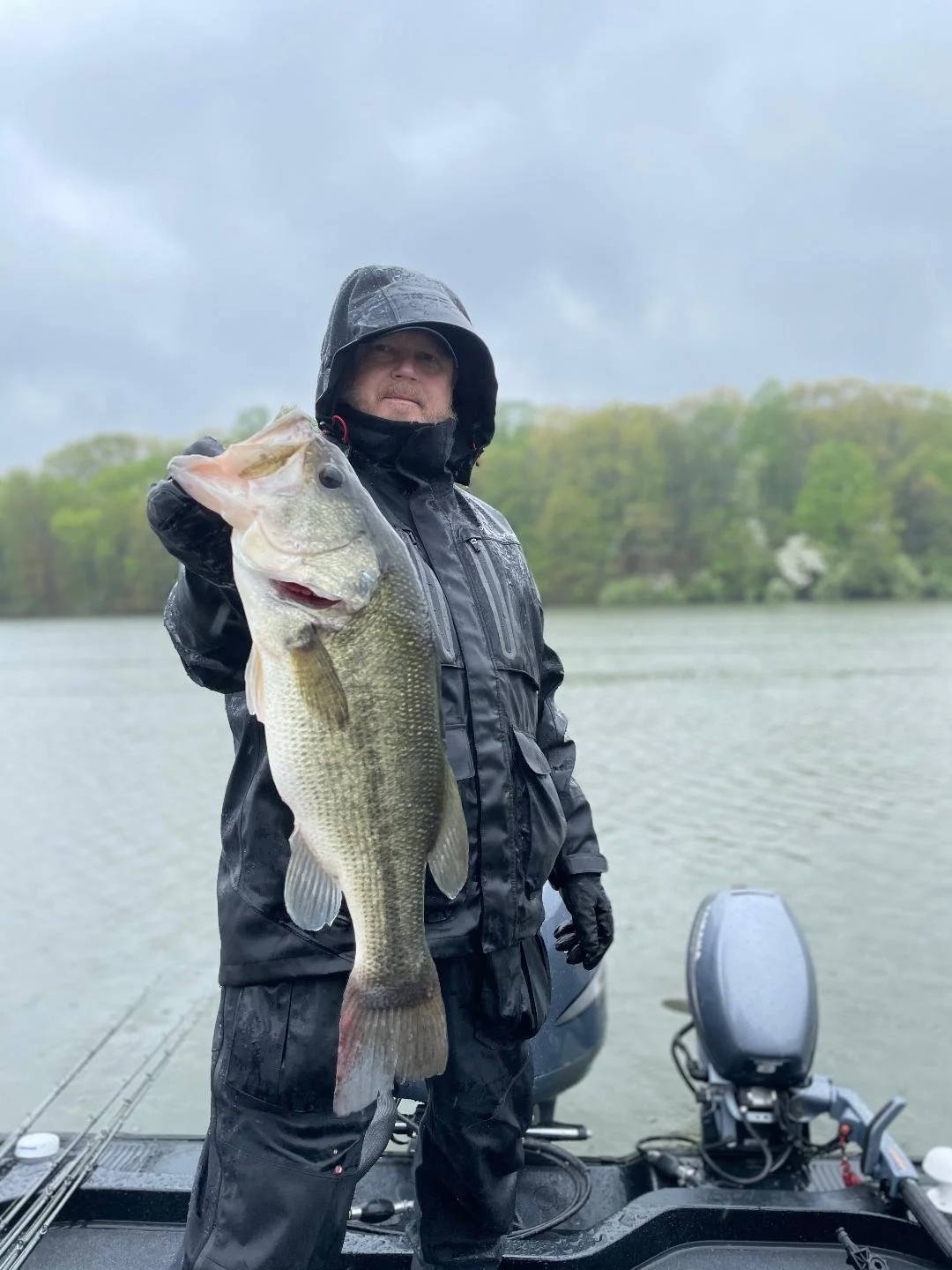 Fishing Guide Trips — Shawnee Expeditions Lake Kinkaid Muskie Guide