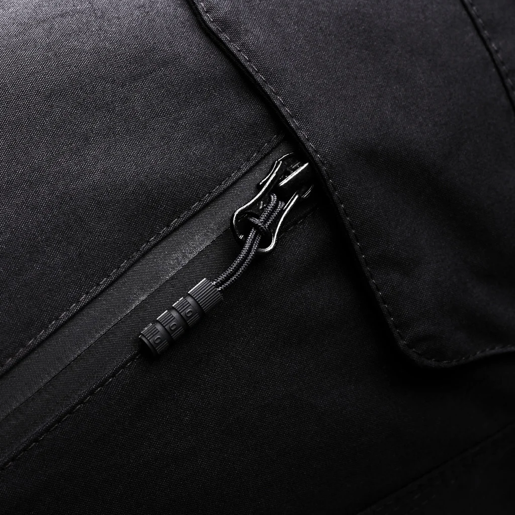 Exceptionally finished, the Sentinel is an heirloom piece. On-point today and still a classic in 20 years.