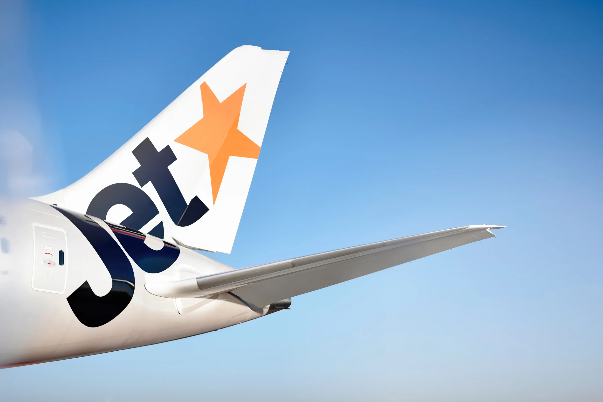 01_jetstar787_Tail.jpg
