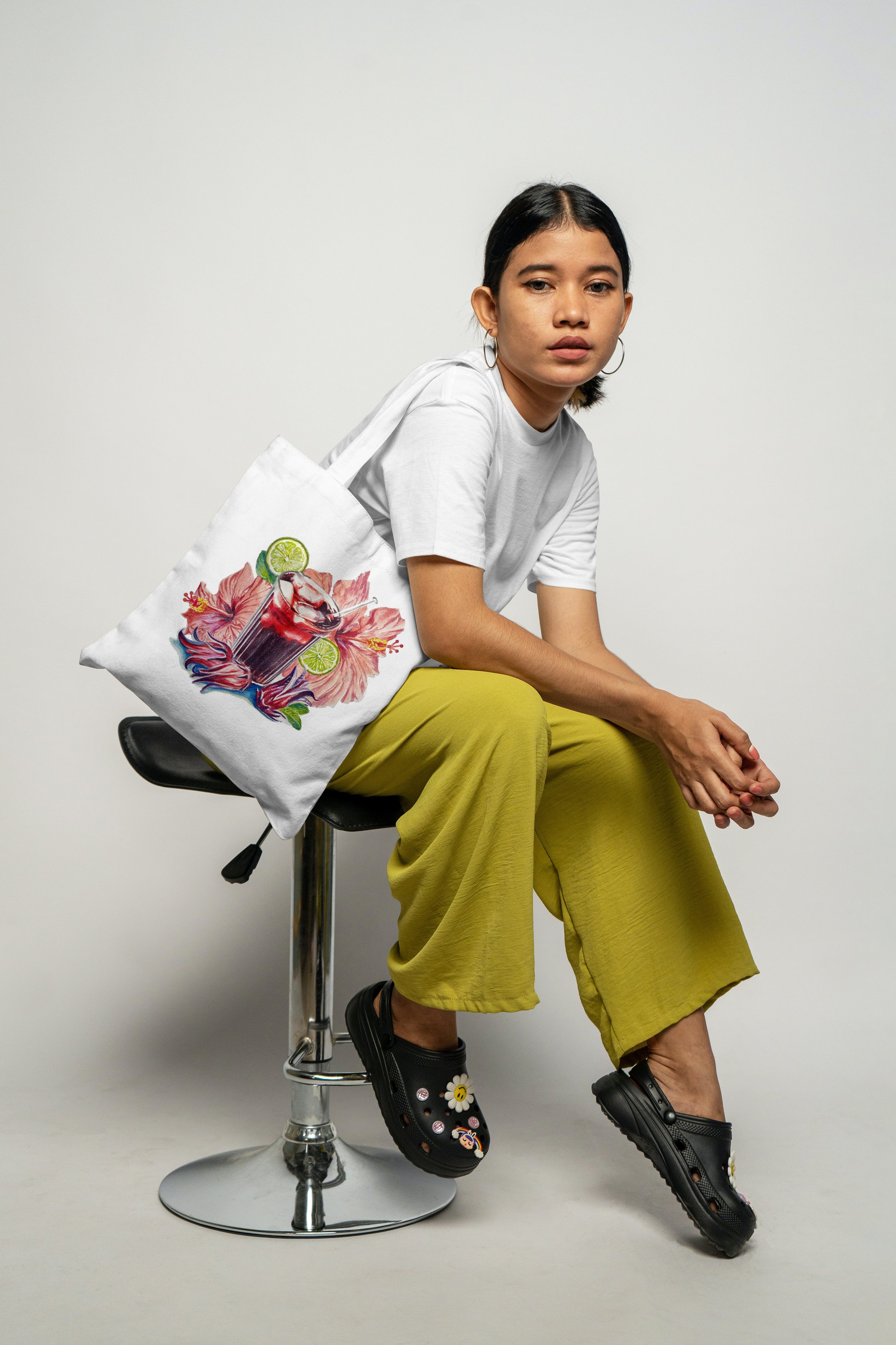 Woman Canvas Bag.jpg