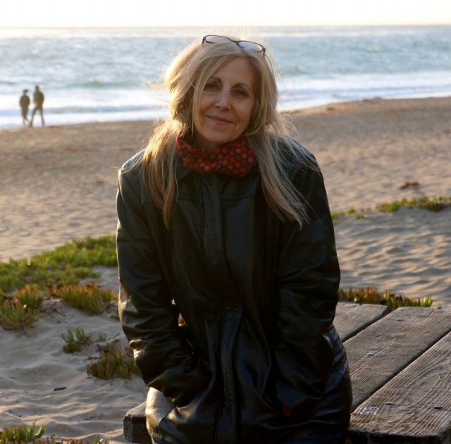Kim Klein is a gifted Coach-Practitioner working with women to accept and celebrate their imperfections so that they can then move on to live healthy and happier lives.