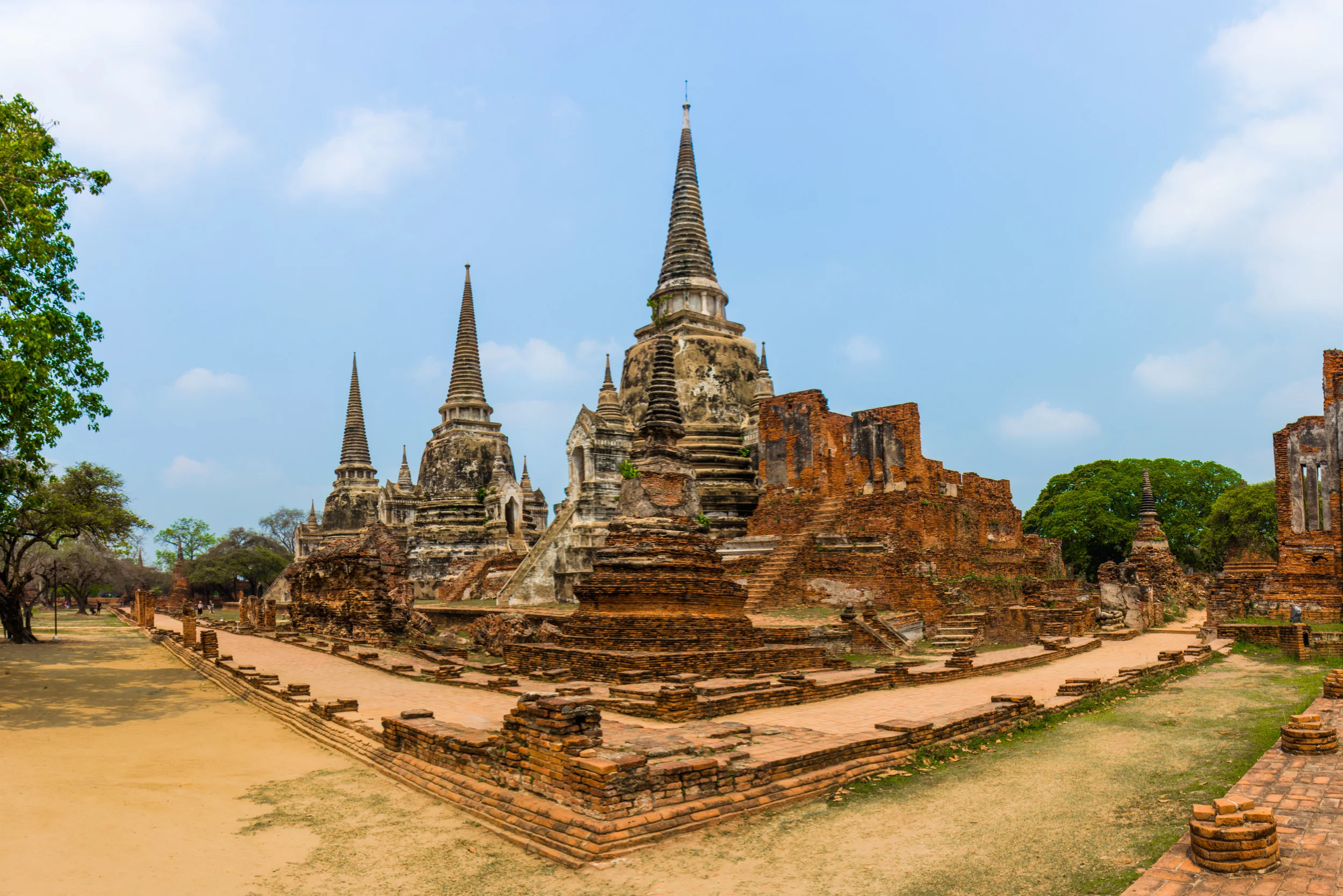 A Daytrip to Ayutthaya: Visiting Thailand's Ancient Capitol