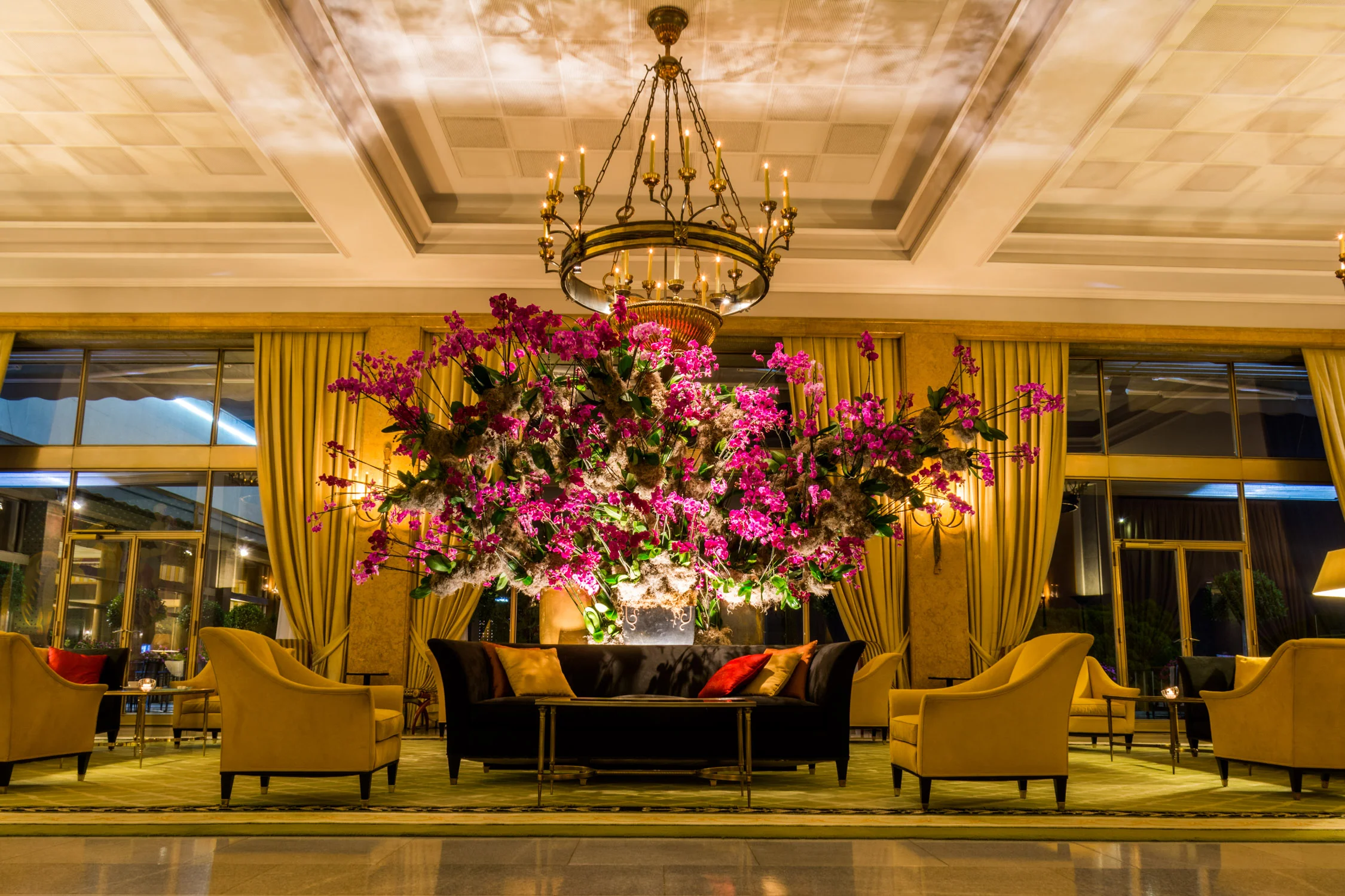 Four Seasons Hotel Ritz: Lisbon's Vintage Luxury Hotel
