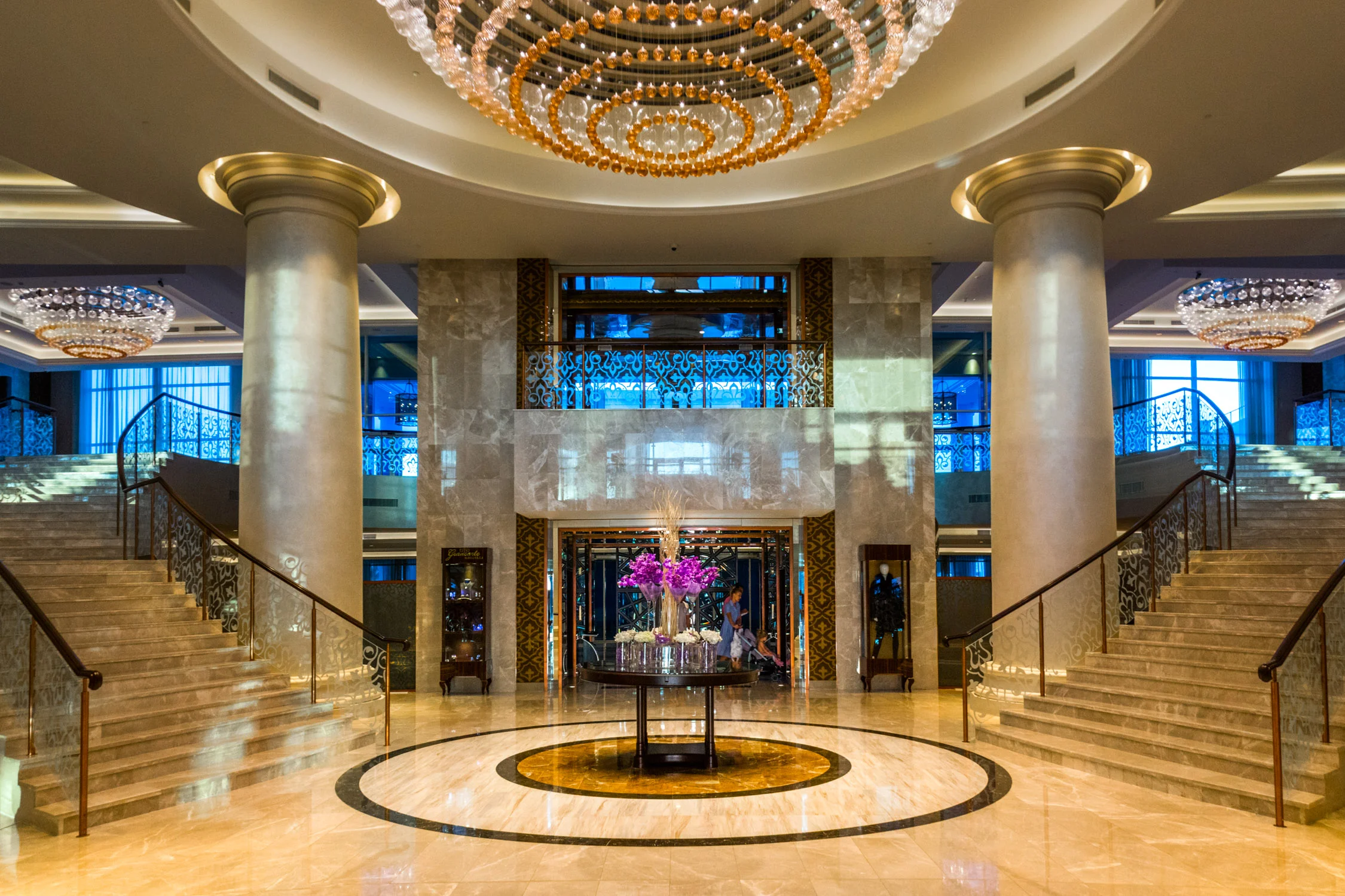 The Waldorf Astoria, Dubai on Palm Jumeriah — No Destinations