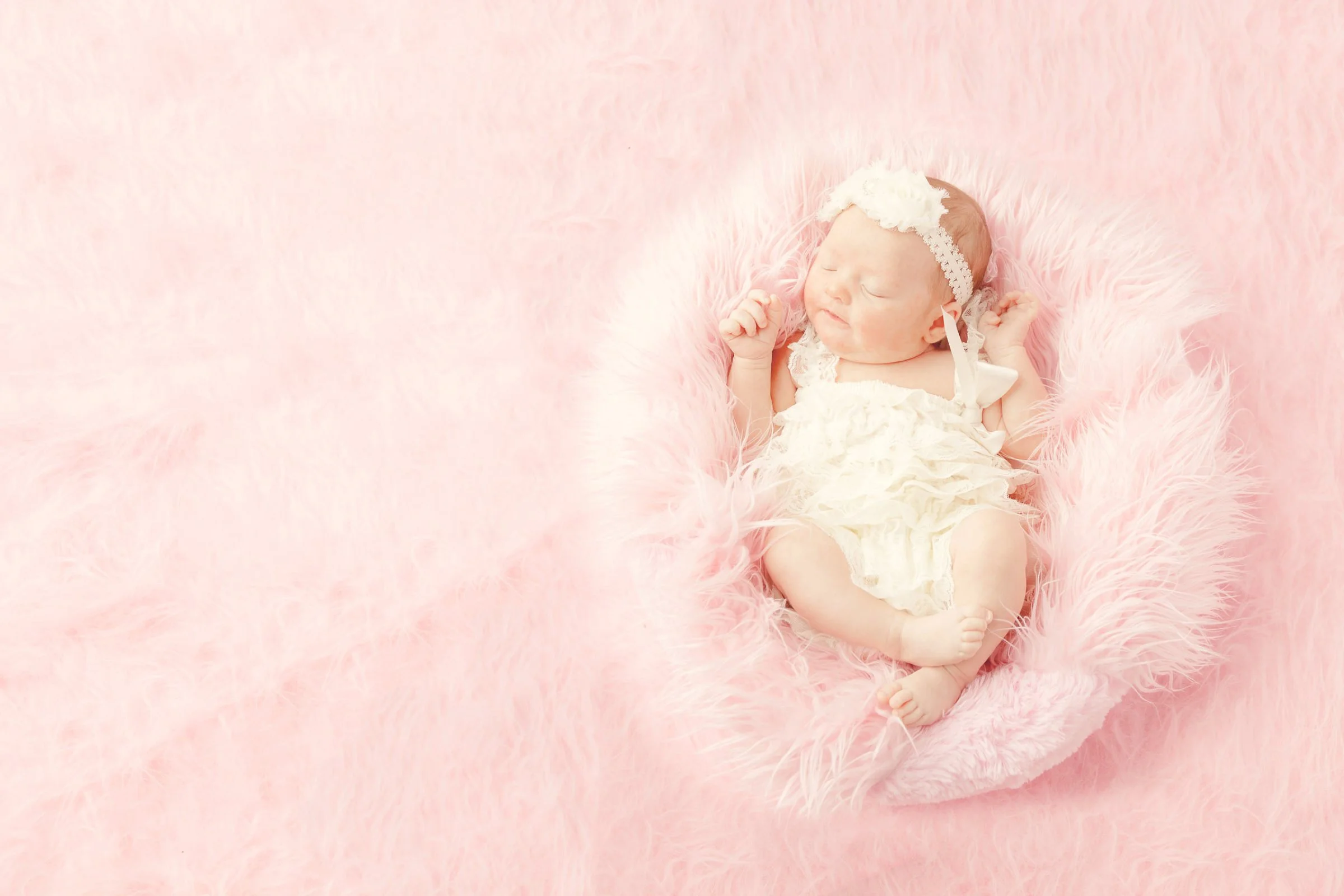 Nyfødtfotograf - Ditt barns historie starter nå