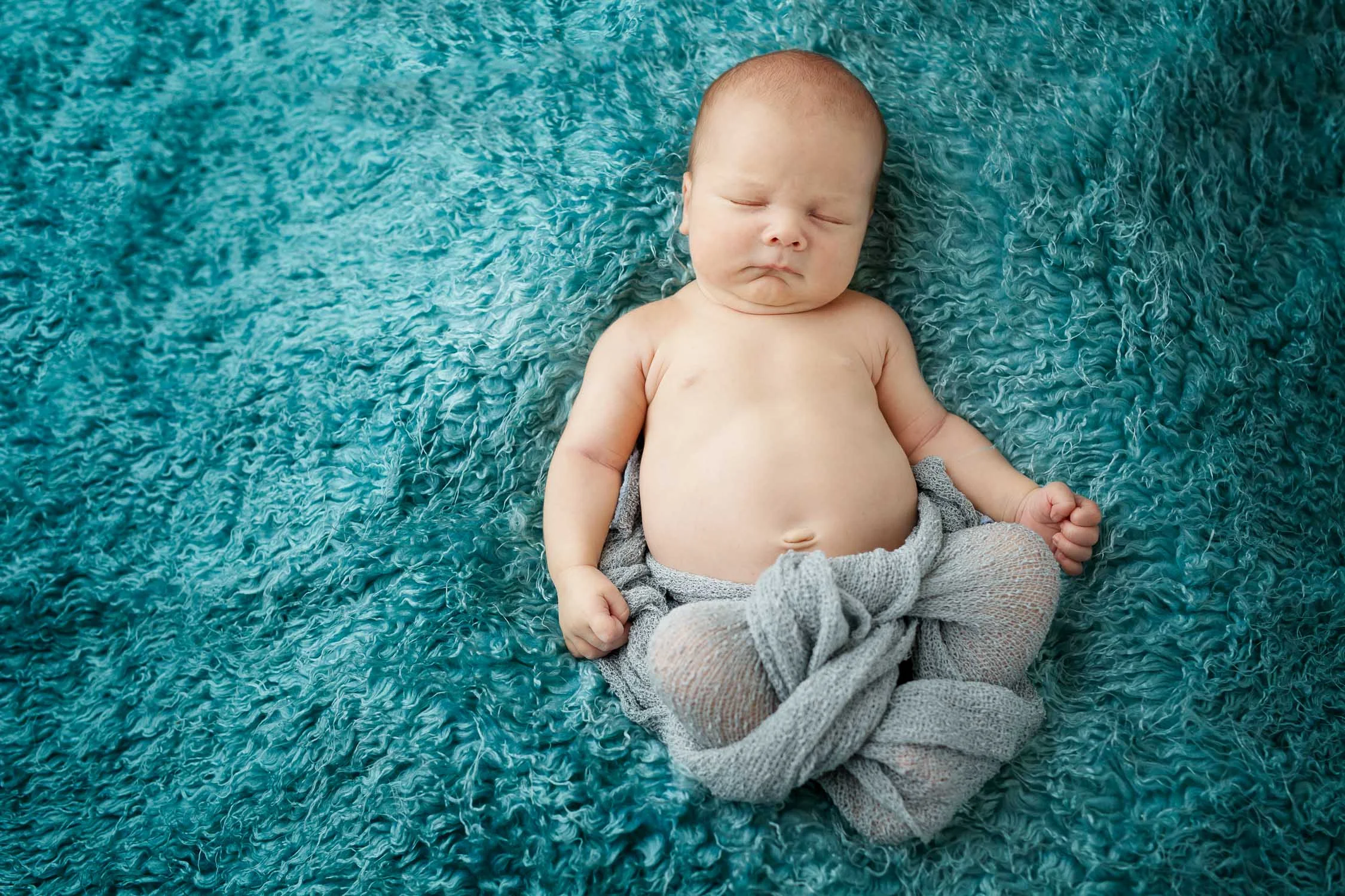 Nyfødtfotografering med nydelige Phillip