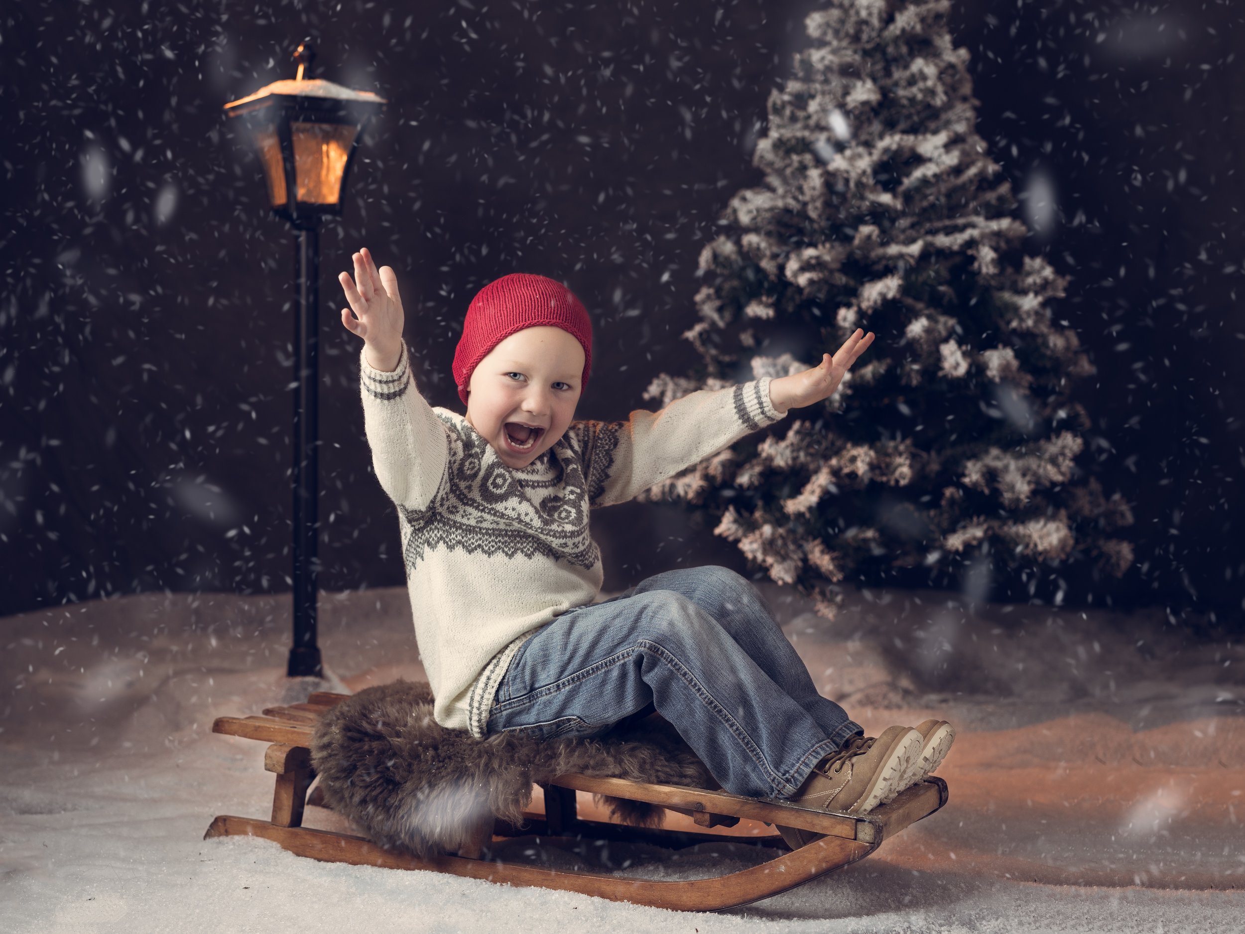 Årets julekortfotografering er i gang. Fotografering og 10 julekort i konvolutt for kun 550kr.