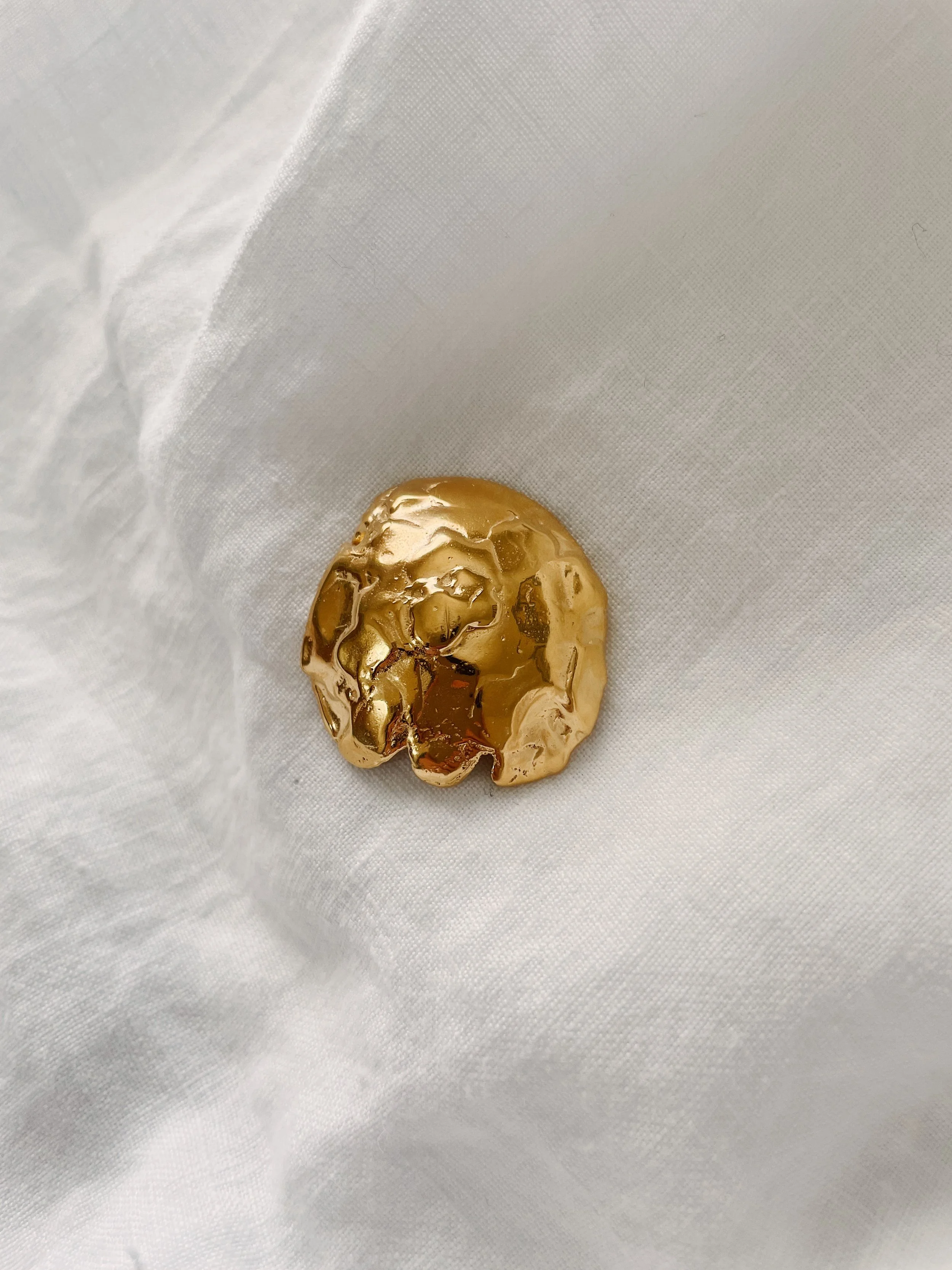 drippy gold.JPG