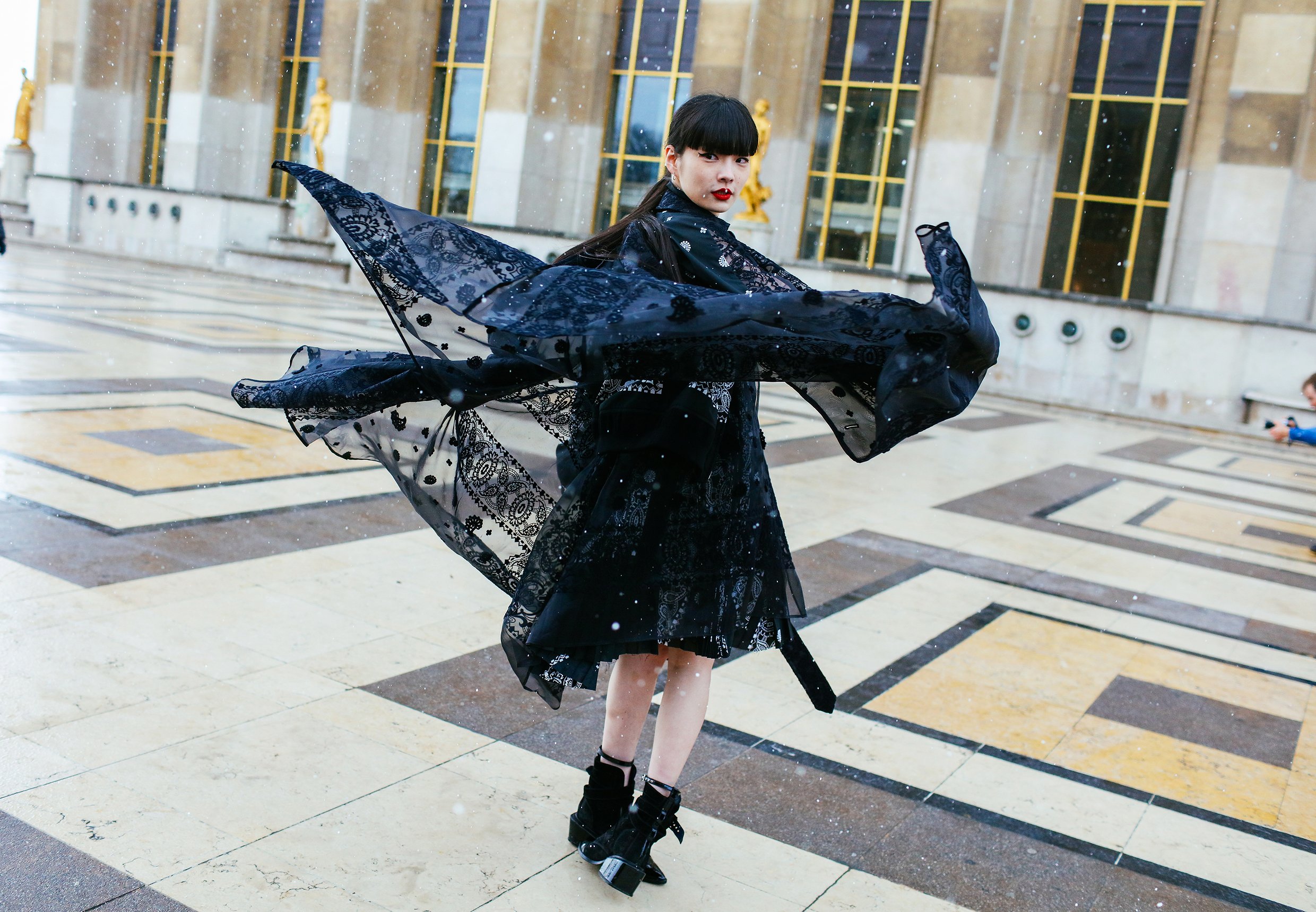 12-phil-oh-street-style-paris-fall-2016-rtw.jpg