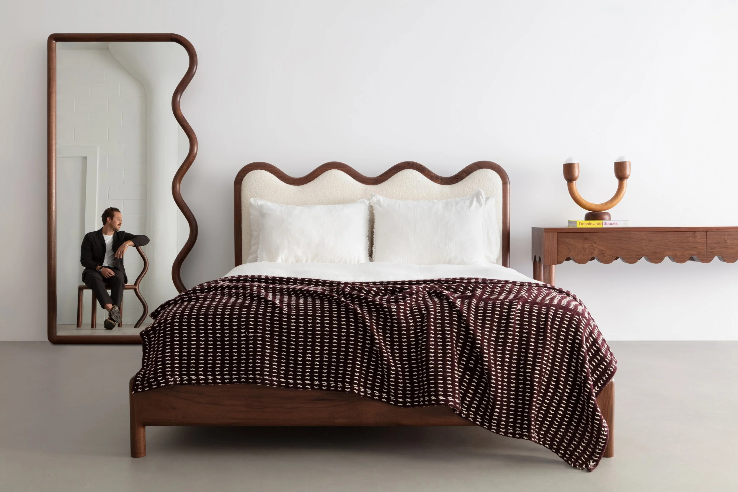 bed 2.jpg