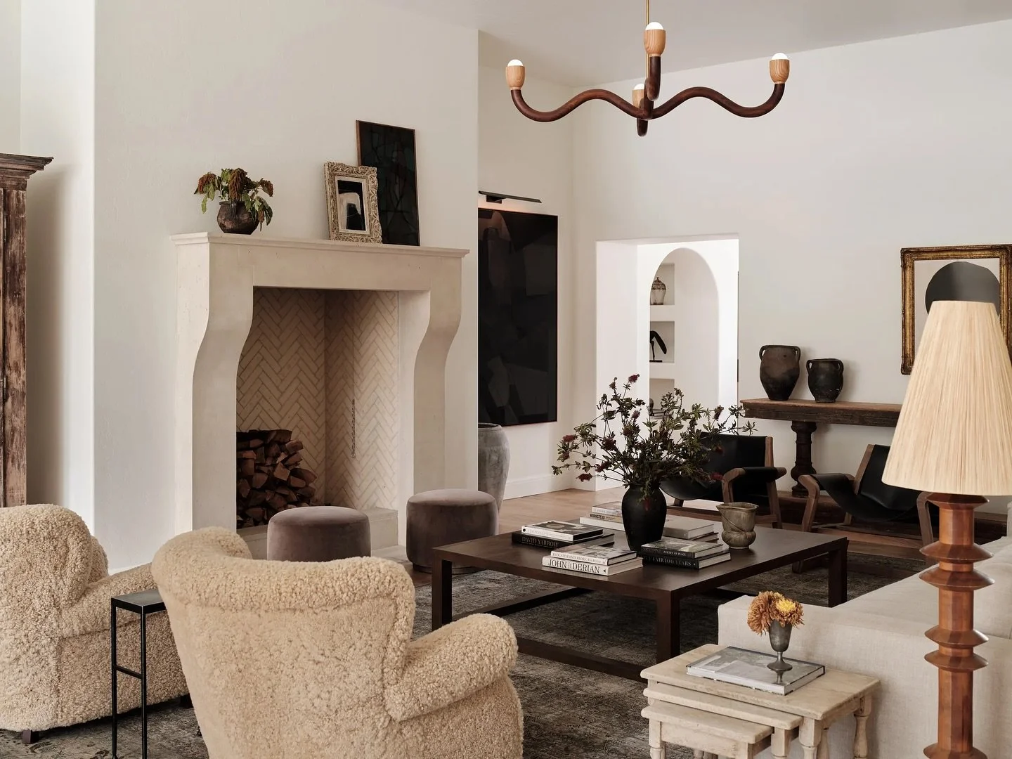 Our Walnut &amp; Red Oak Squiggle Chandelier living its best life..
🖤🖤🖤
.
#interiorloghting #interiorstyling #lightingdesign #madewithlove #furnituredesign