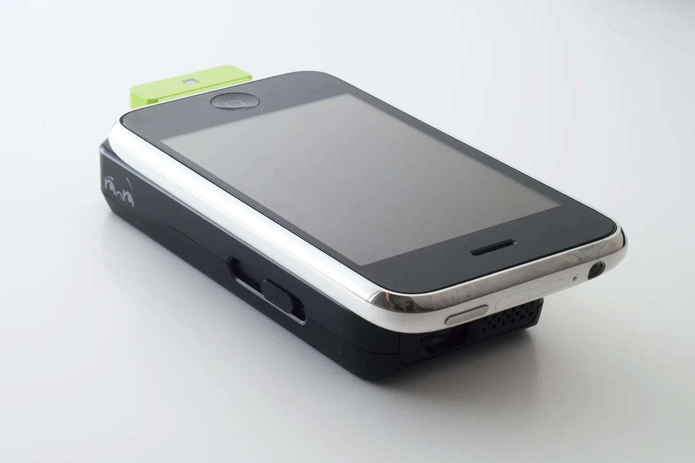 Pop_iphone2.jpg