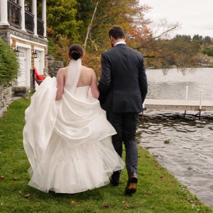 Sarah + Zachary - The Lake House Cottages