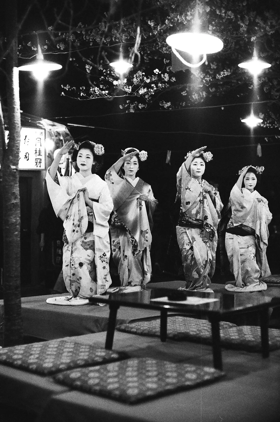 japan bw-4.jpg