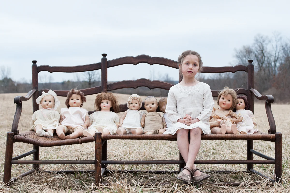 “DOLLFACE“ BY VANESSA FILLEY