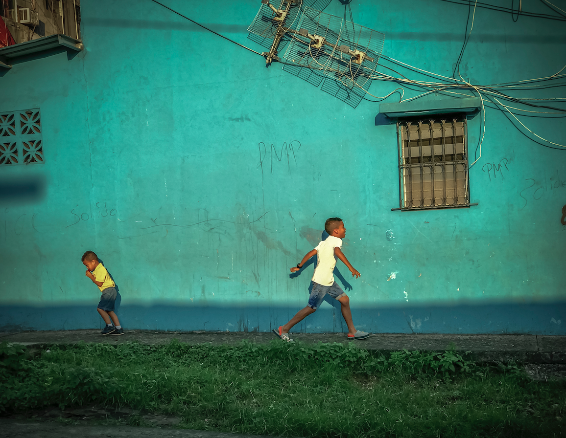   Panamanian Kids  (2019) x  Peter Gluck  