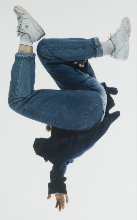 Tuesday Blues-Day | Patrick Tosani, "cdd 34" from the series "Corps du dessous" (1996)