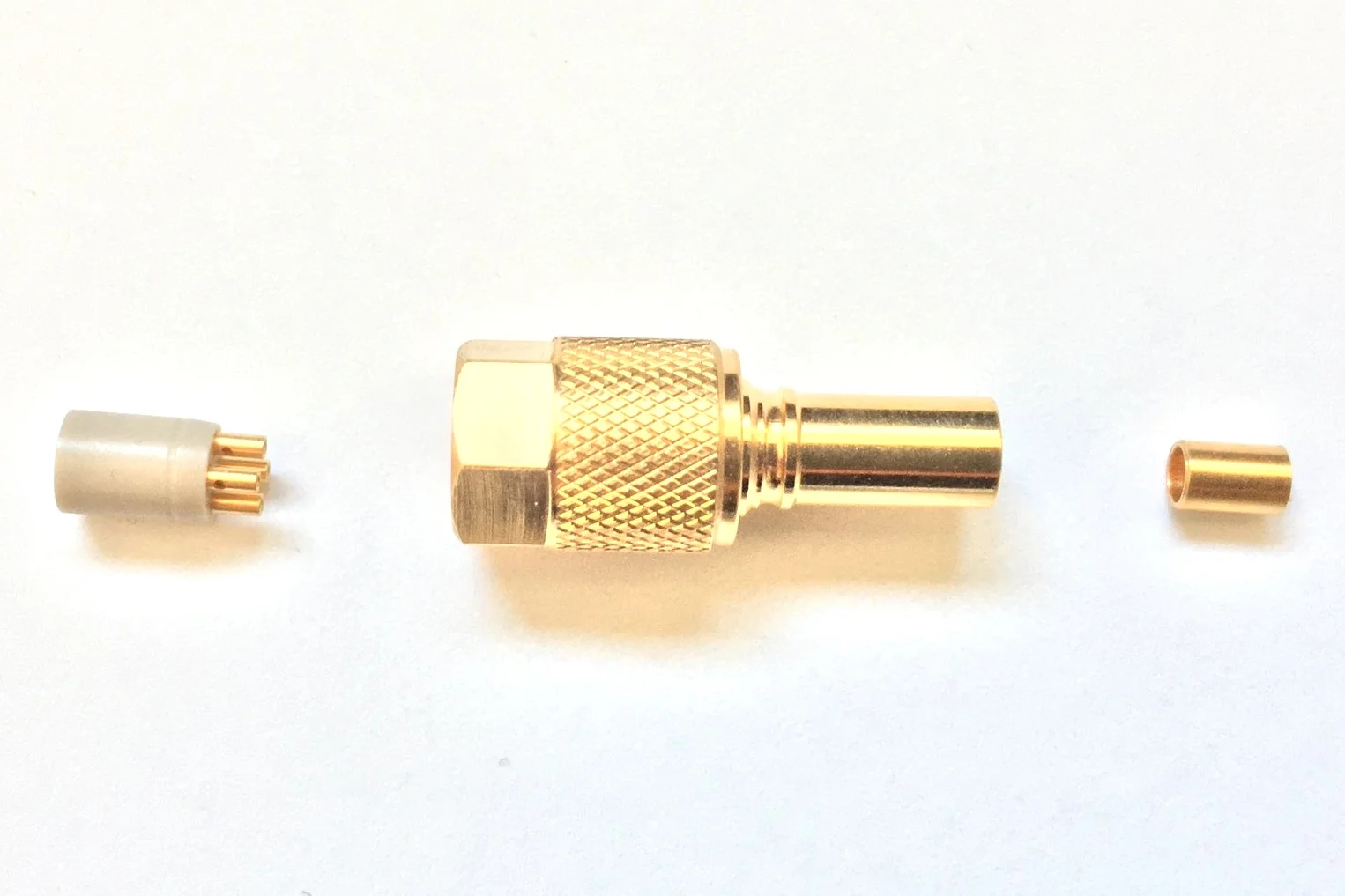 Female Straight Cable Plug : MTS04-215