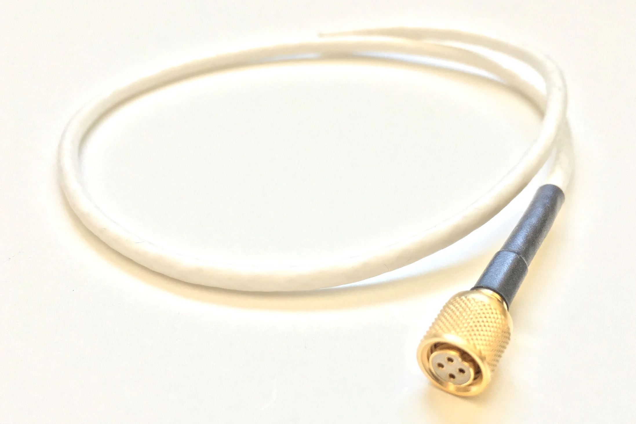 Female Straight Cable Plug : MTS04-115