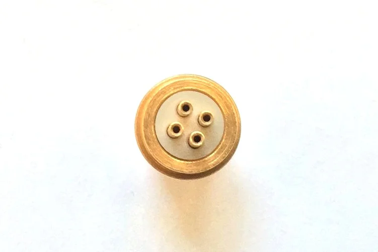 Male Straight Panel Mount Receptacle : MTS04-821