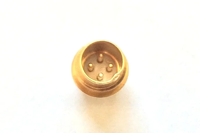 Male Straight Panel Mount Receptacle : MTS04-821