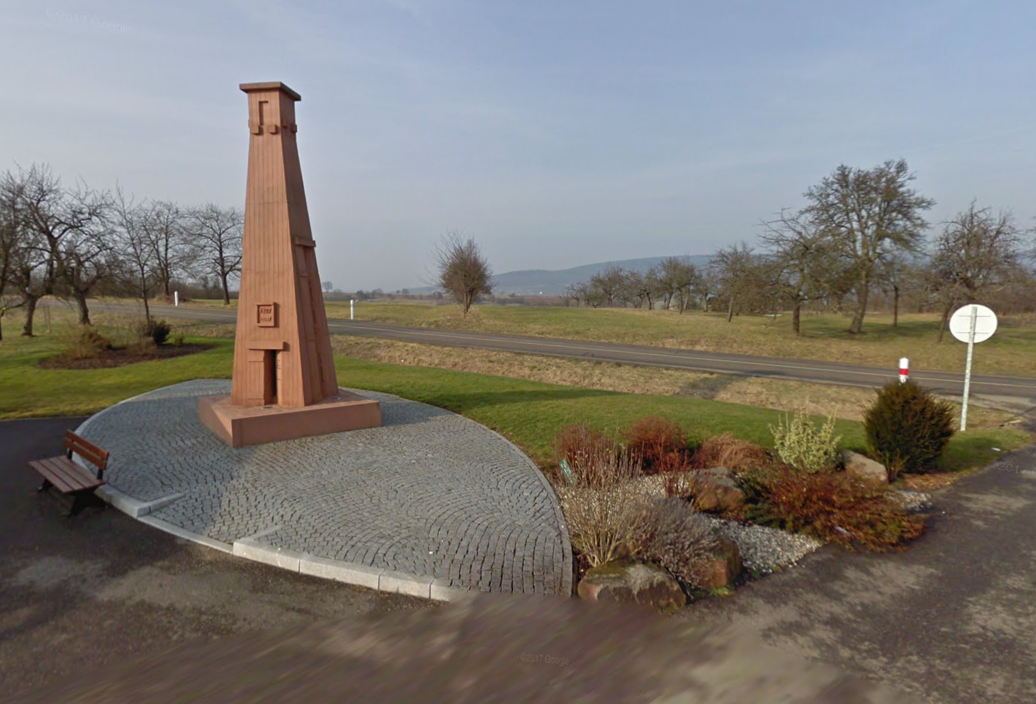 The site of the Diefenbach 2905 well. © Google, according to terms .