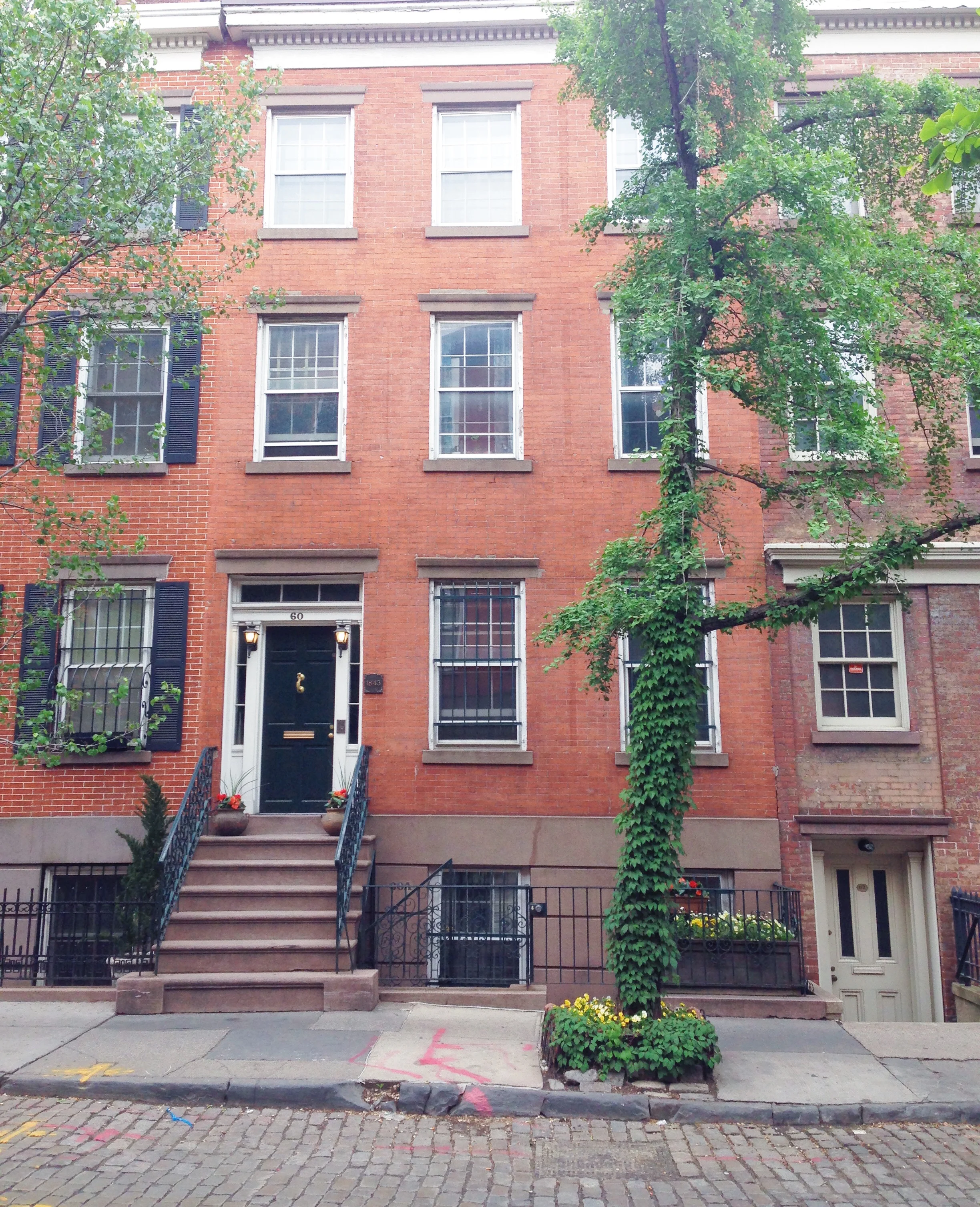 IMAGE TAKEN WHILE WANDERING IN THE WEST VILLAGE @SIMPLYELEGANTBLOG