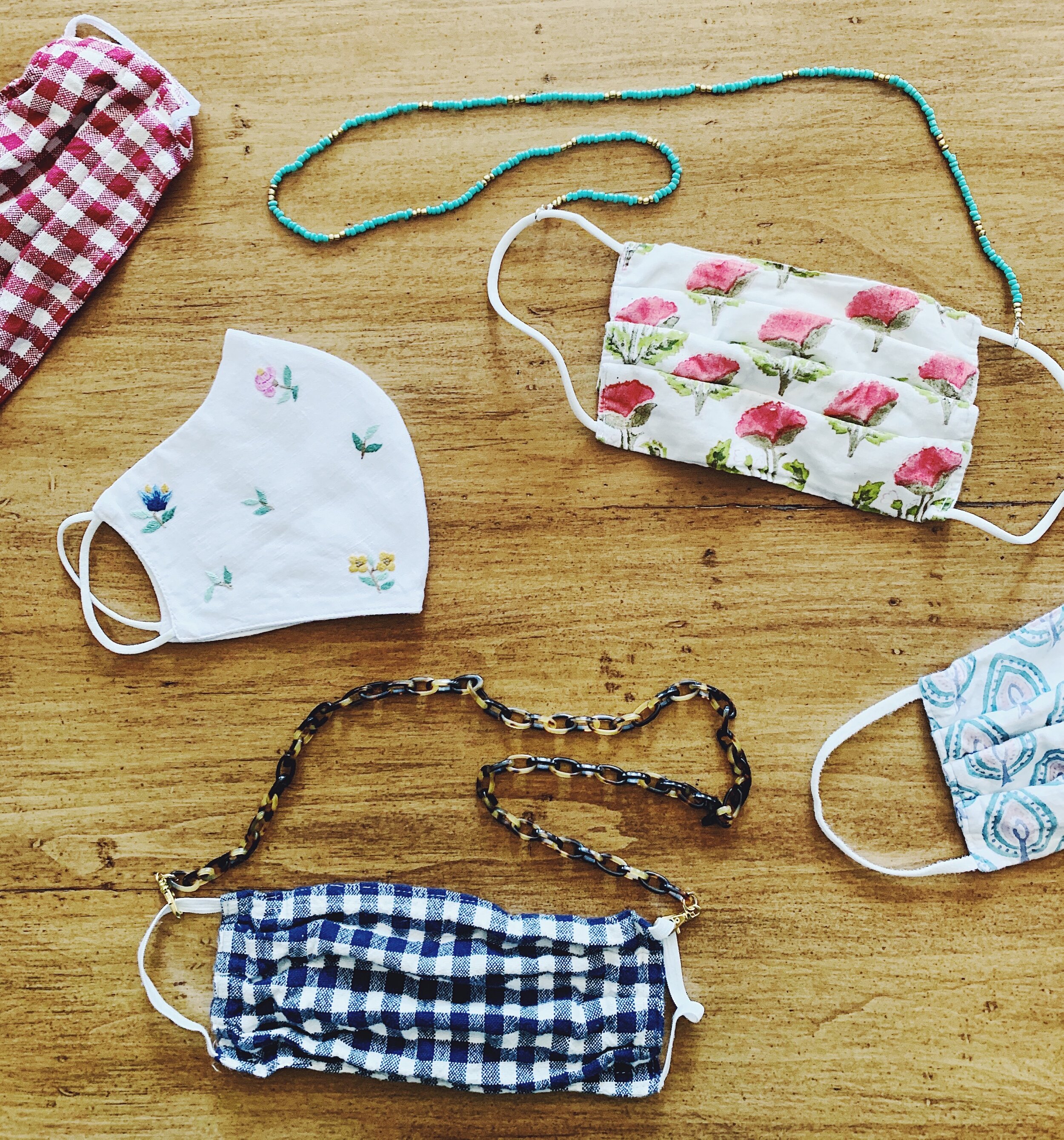 Cute Face Masks &amp; Chains 