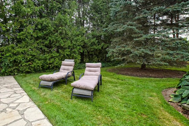 640 poolside lounge.jpg