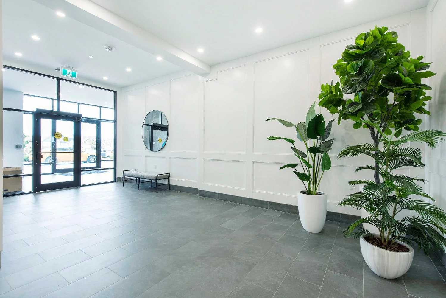 004-260 Villagewalk Blvd 1402-large-003-020-Lobby-1499x1000-72dpi.jpg