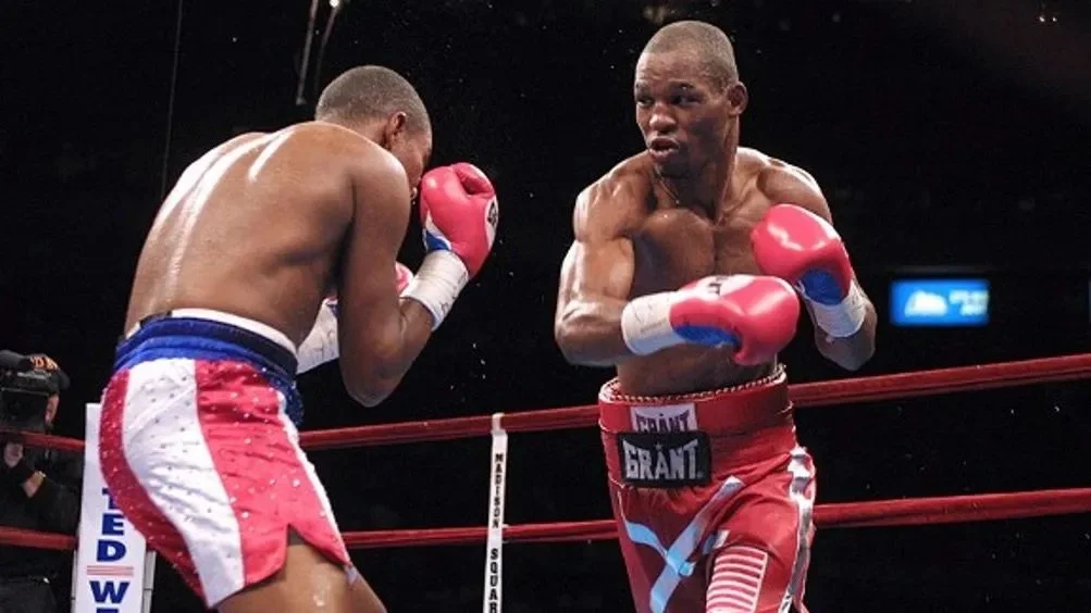 TRiNiDAD RICARDOα WorldChampionLimited The @KawasakiUSA #RIDGE designed with high-grade fit-and