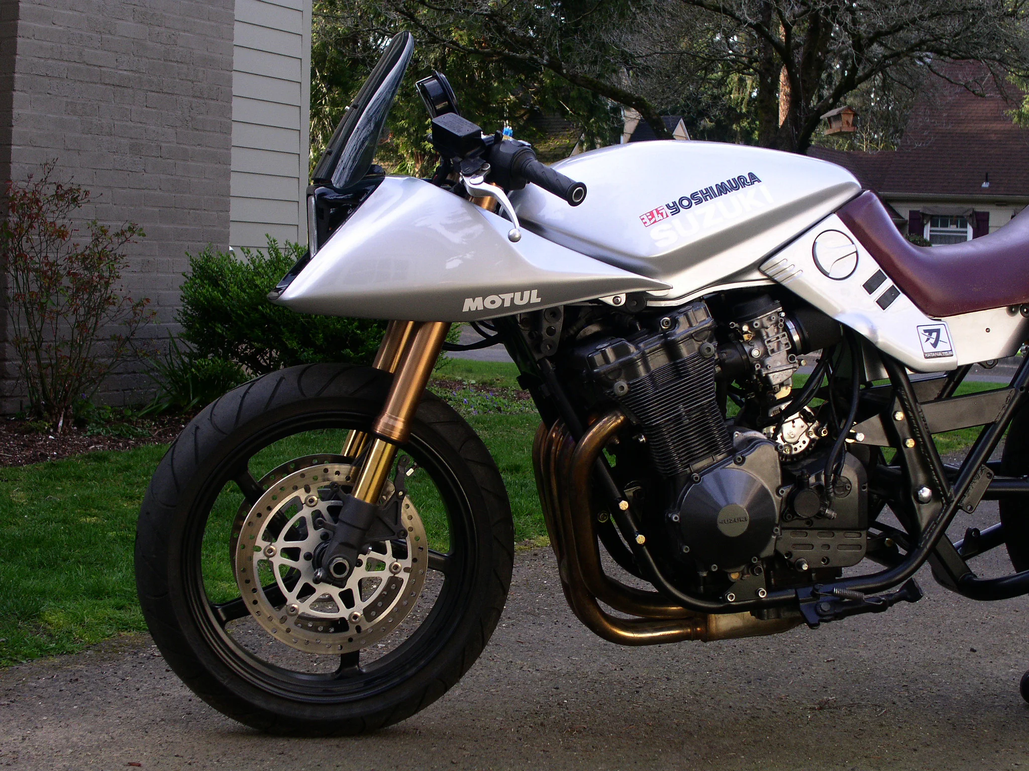 Front Left Side Detail 3.jpg