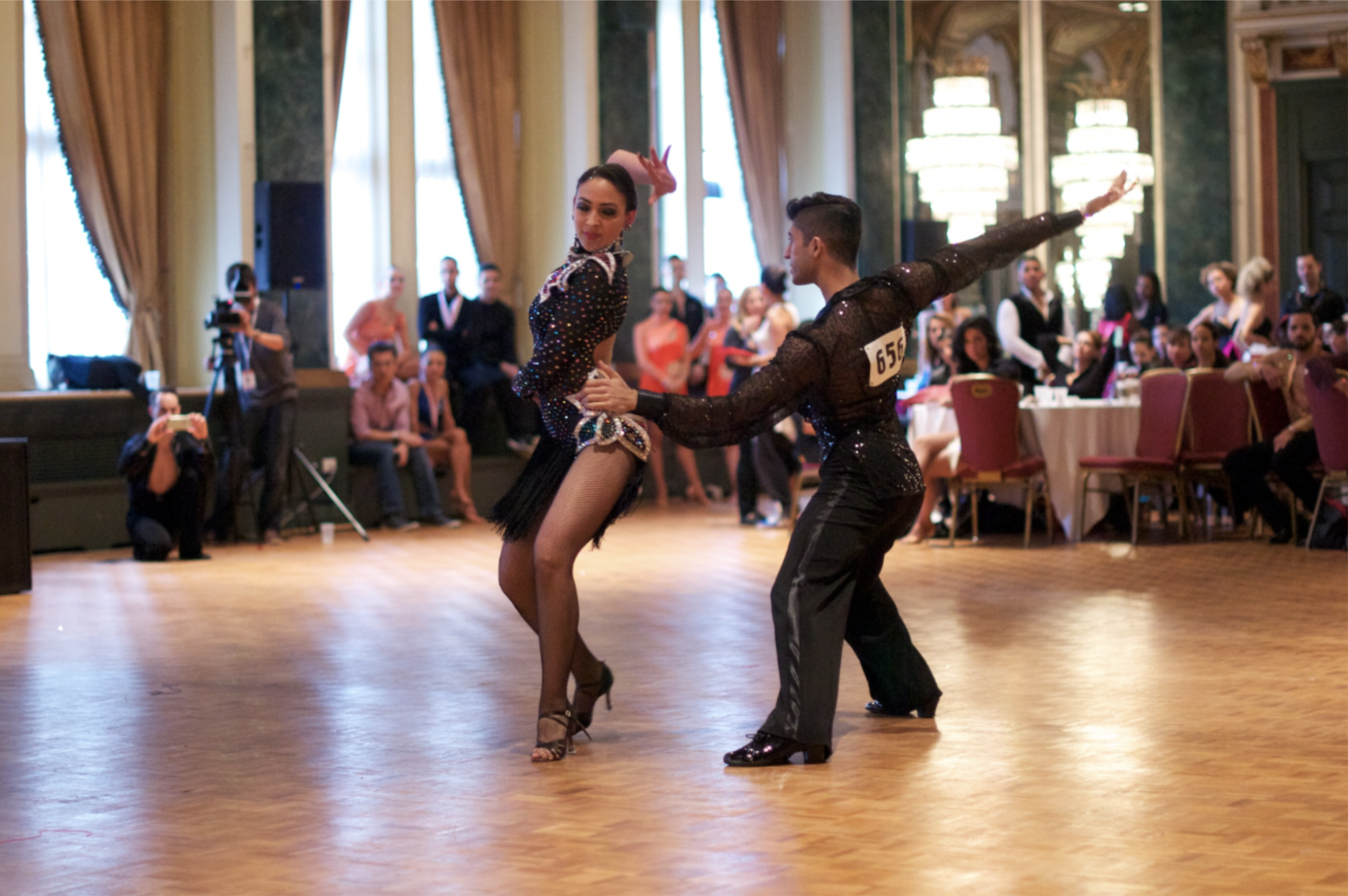  THE 17th ANNUAL   CANADIAN SALSA &amp; BACHATA CHAMPIONSHIPS   PROFESSIONAL, RISING STAR, AMATEUR, TEAM, PRO-AM &amp; JUNIOR DIVISIONS 