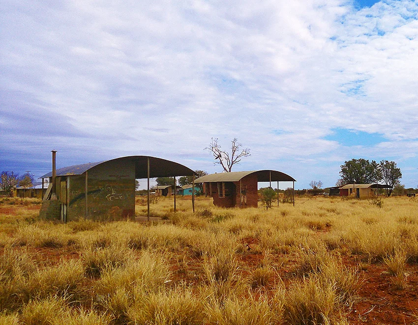 Dans les coulisses de l'exposition Papunya Tula : interview du manager de la galerie
