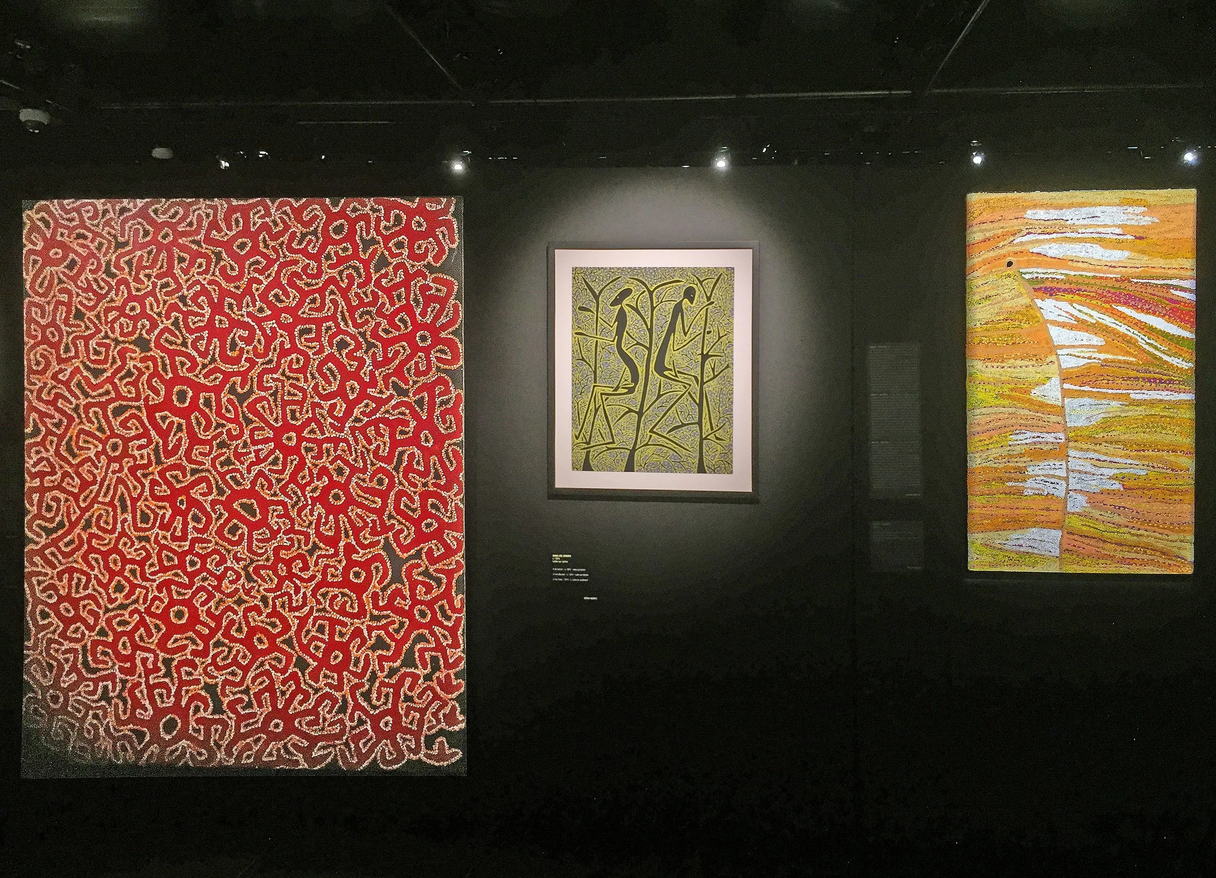 La rétrospective Mode Muntu dialogue avec l’art Aborigène d’Australie : Cité Miroir à Liège