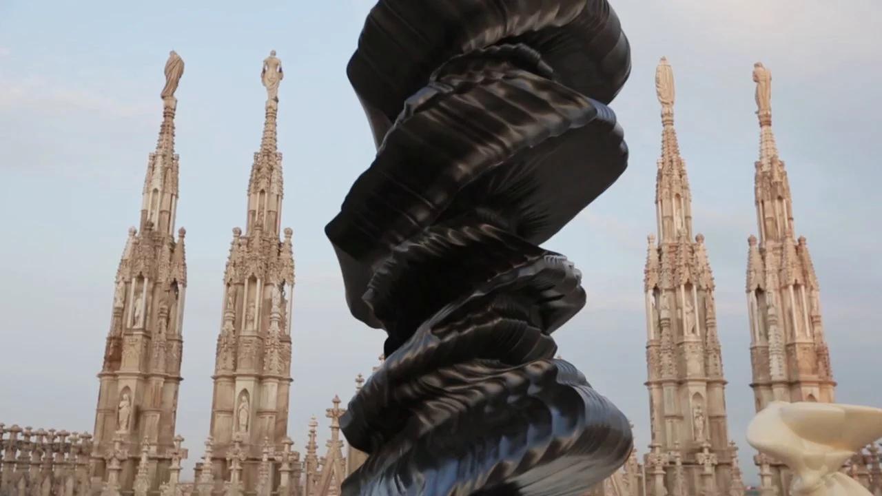 Tony Cragg e le guglie del Duomo di Milano
