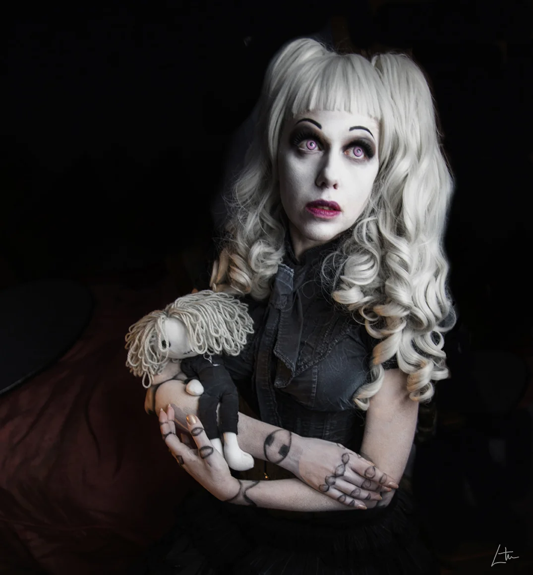 Doll 01