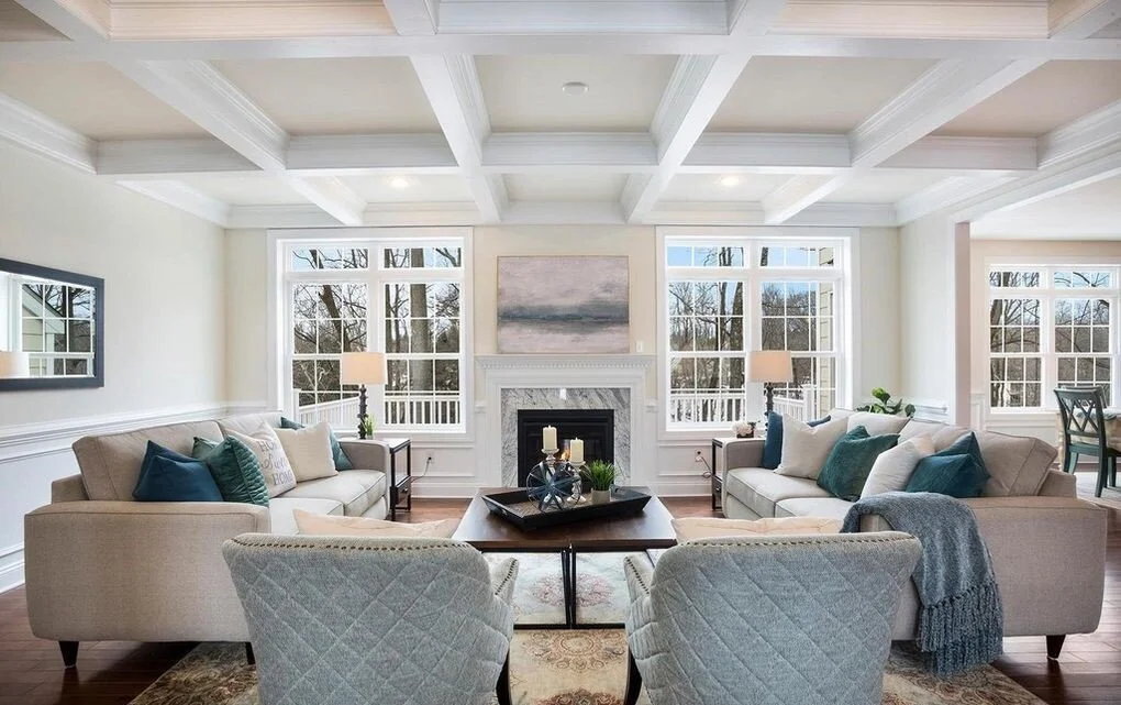 Beautiful Living Room - Sold in 1 Day after Staging!