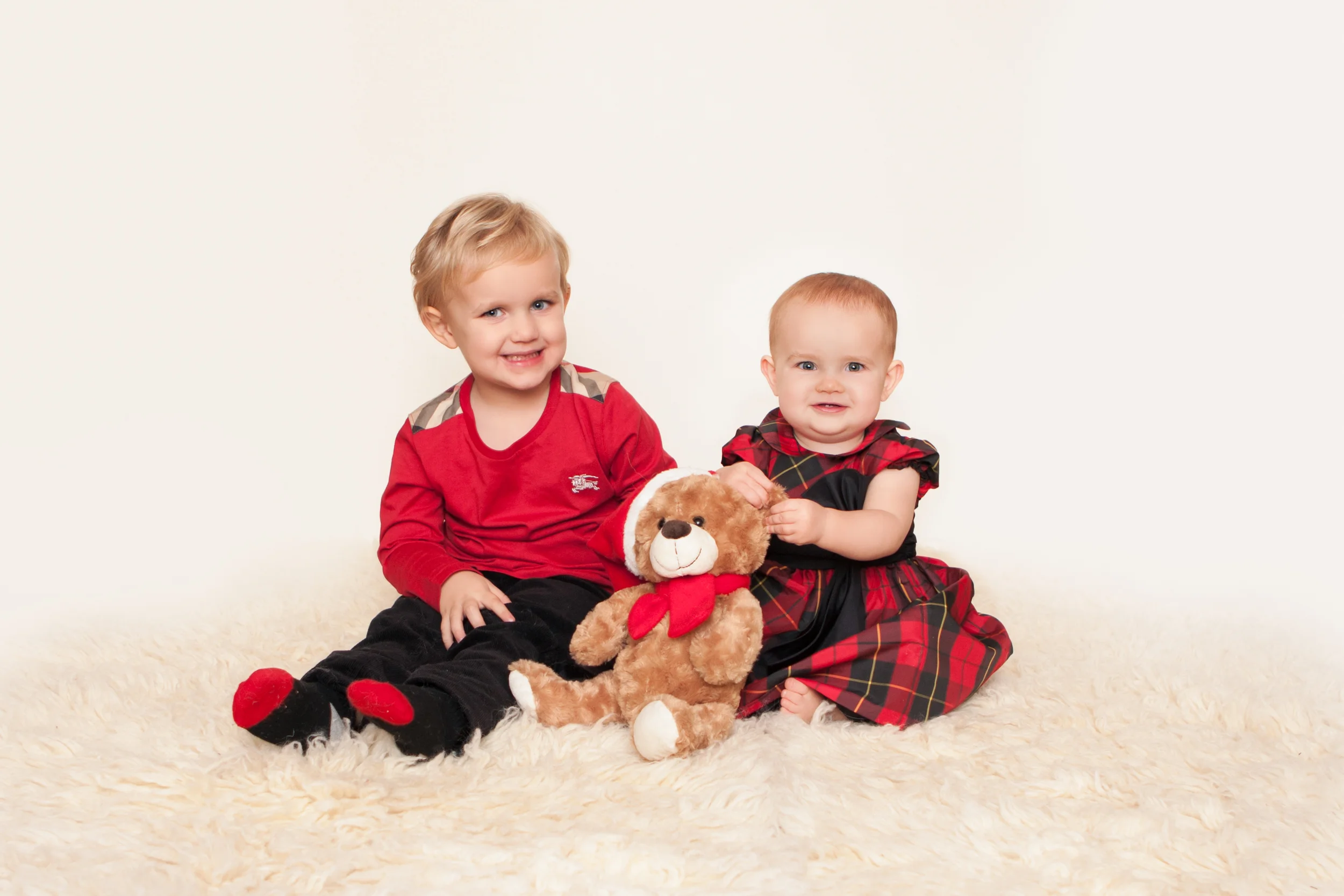 Holiday Christmas Photography Holiday Mini Sessions by Westchester County, NY and Manhattan / New York City, NY Newborn, Baby, Maternity, Child, Family Photographer, Amanda Noelle Photography.