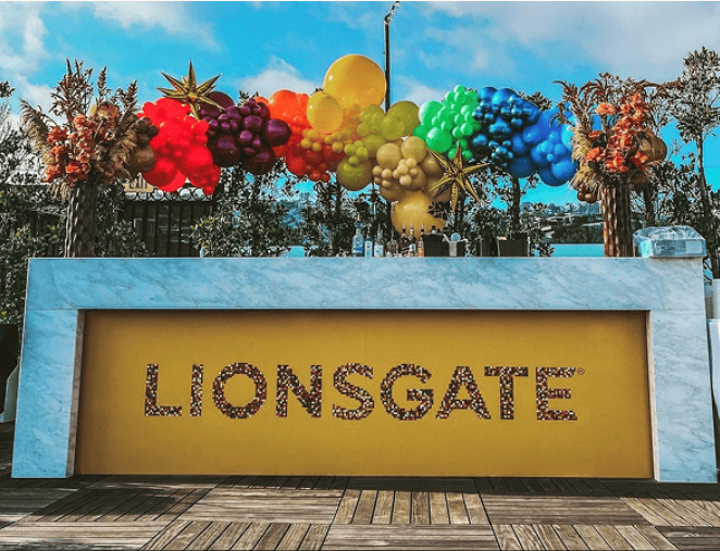 How to Choose Custom Balloon Colors and Themes