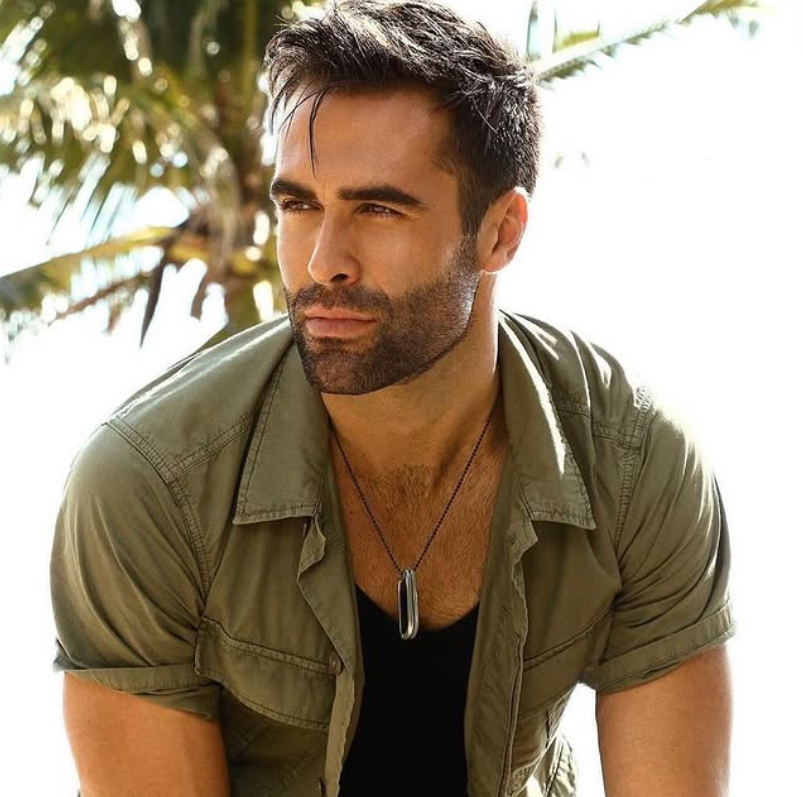 Professional male bartender in los angeles