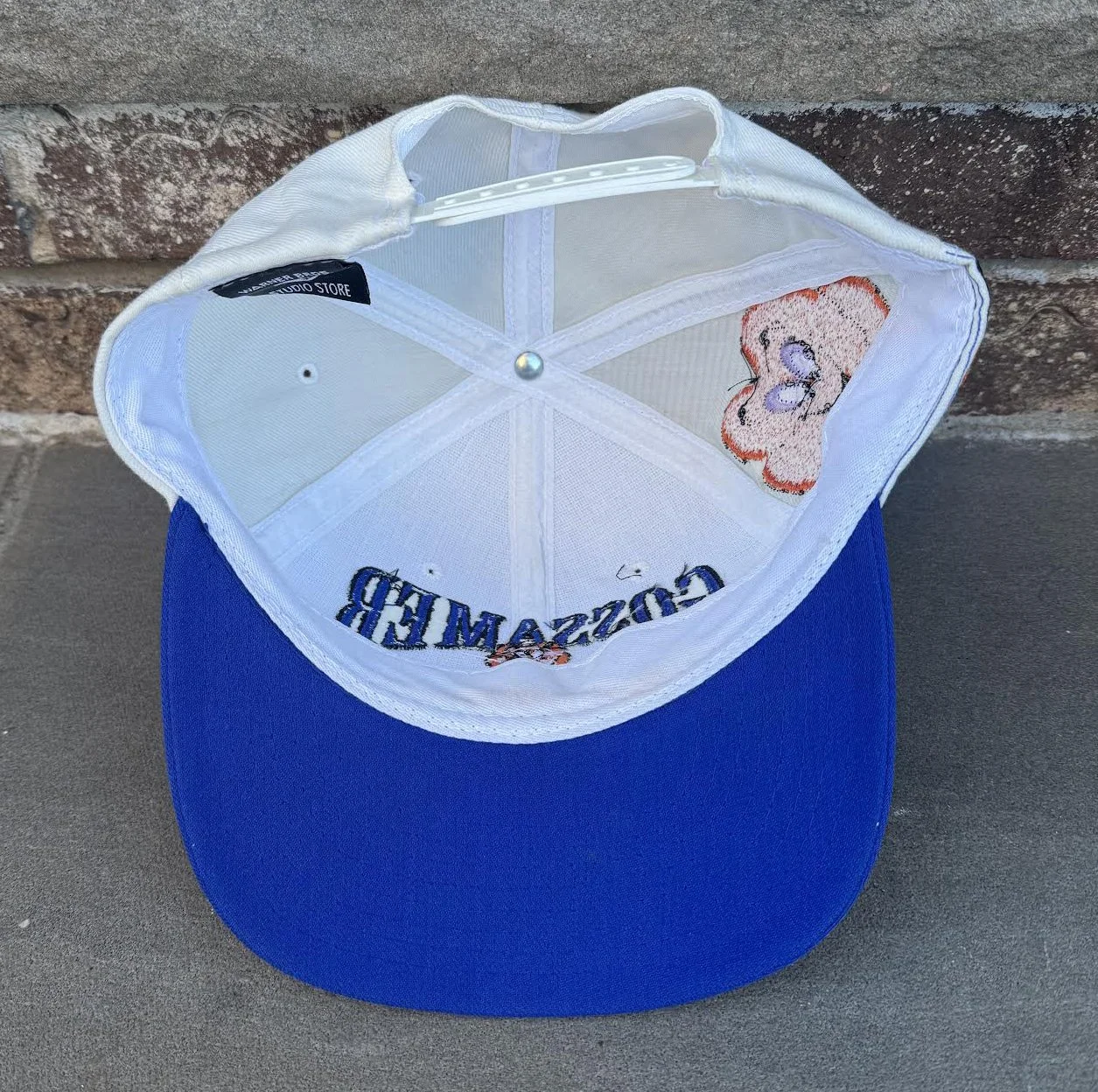 inside of gossmaer hat.jpg